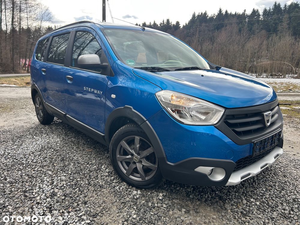 Dacia Lodgy dCi 110 Stepway - 2