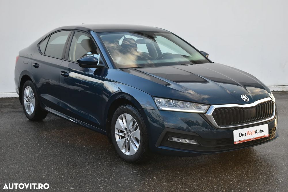 Skoda Octavia 2.0 TDI DSG Ambition - 2