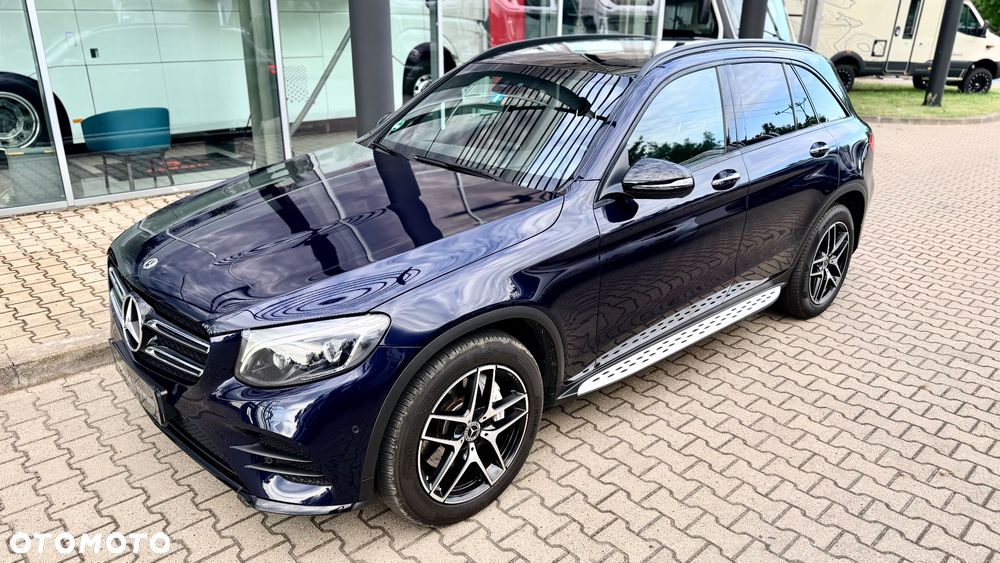 Mercedes-Benz GLC - 2