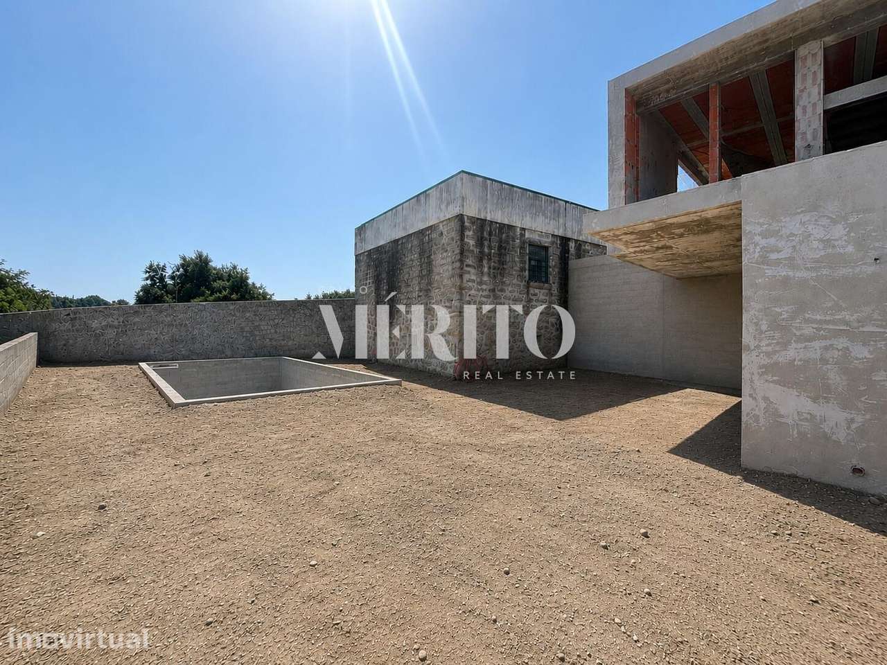 Moradia Luxuosa T3+Escritório às portas da cidade - Grande imagem: 2/19