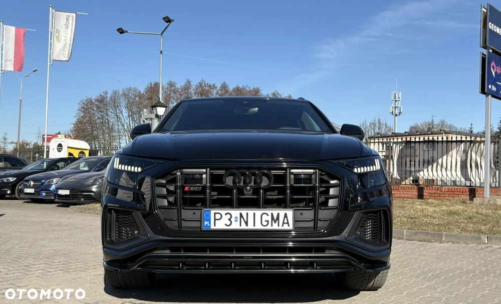Audi SQ8 - 2