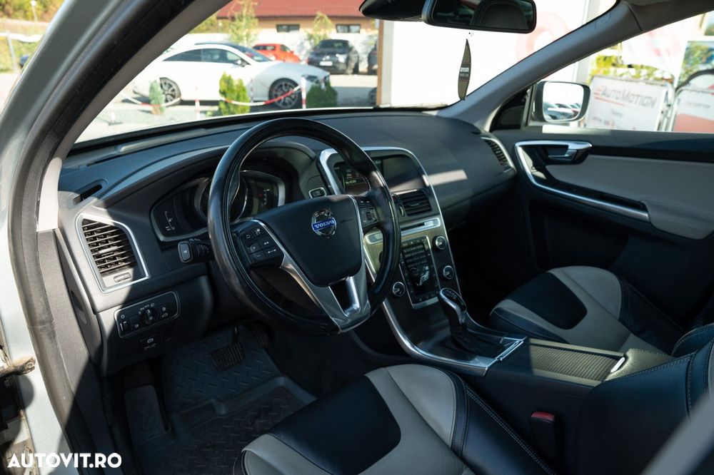 Volvo XC 60 T6 AWD Summum - 8