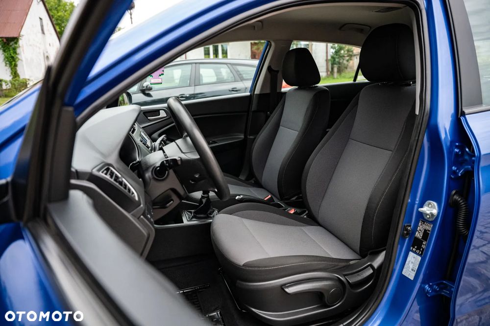 Hyundai i20 - 13