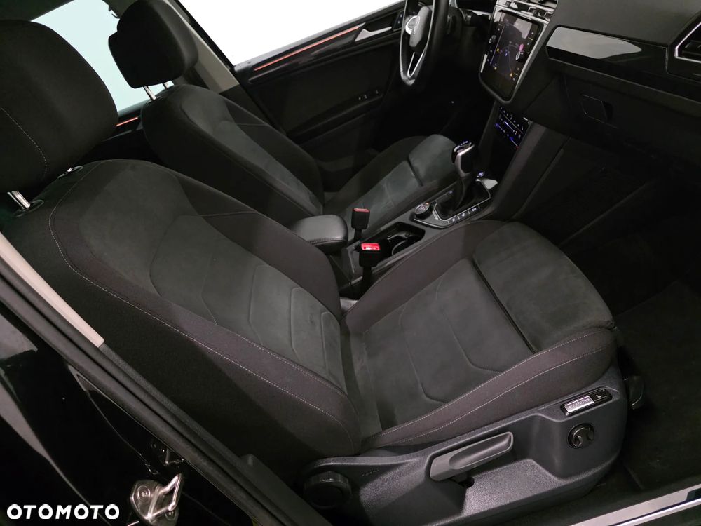 Volkswagen Tiguan 2.0 TSI 4Mot Elegance DSG - 16