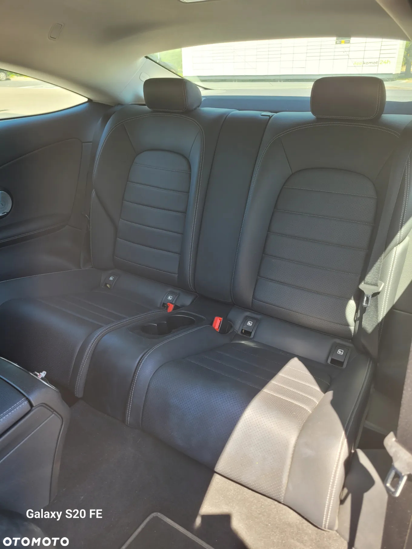 Mercedes-Benz Klasa C 250 7G-TRONIC - 12