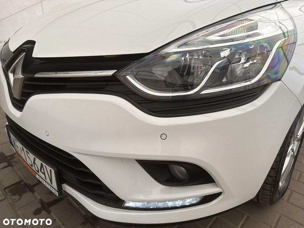 Renault Clio - 28