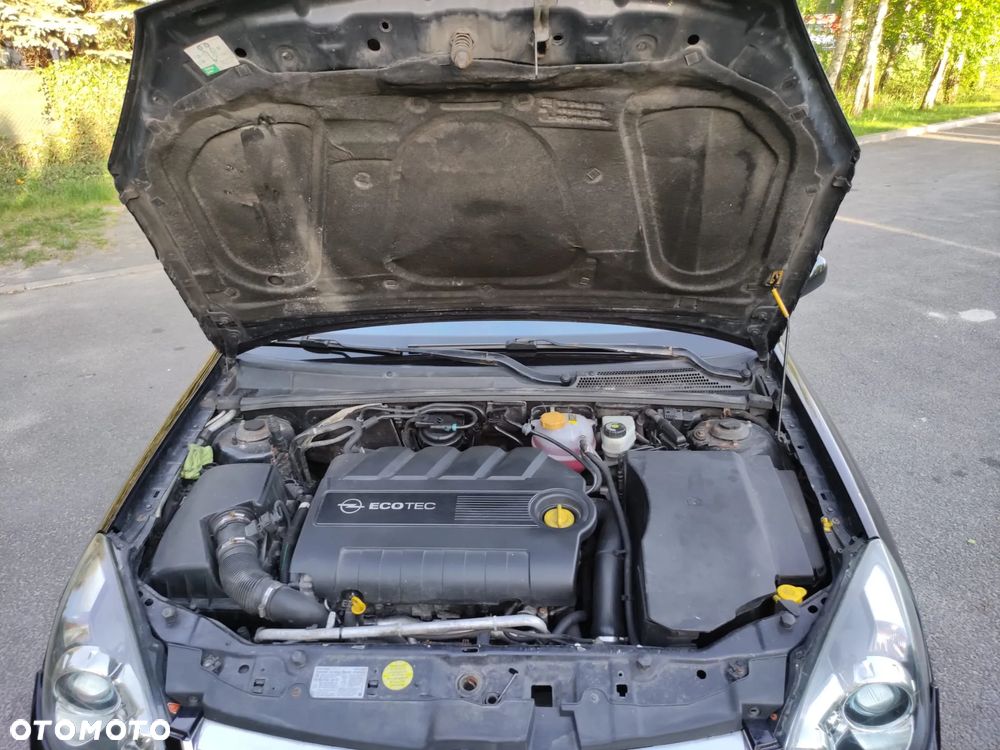 Opel Vectra 1.9 CDTI Sport / GTS - 15