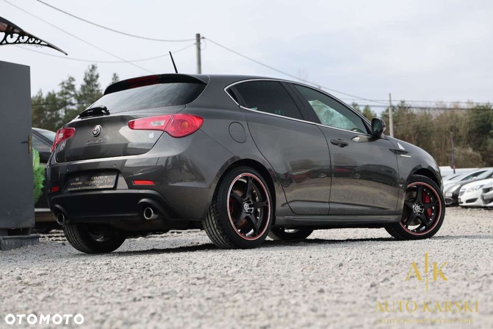 Alfa Romeo Giulietta - 4