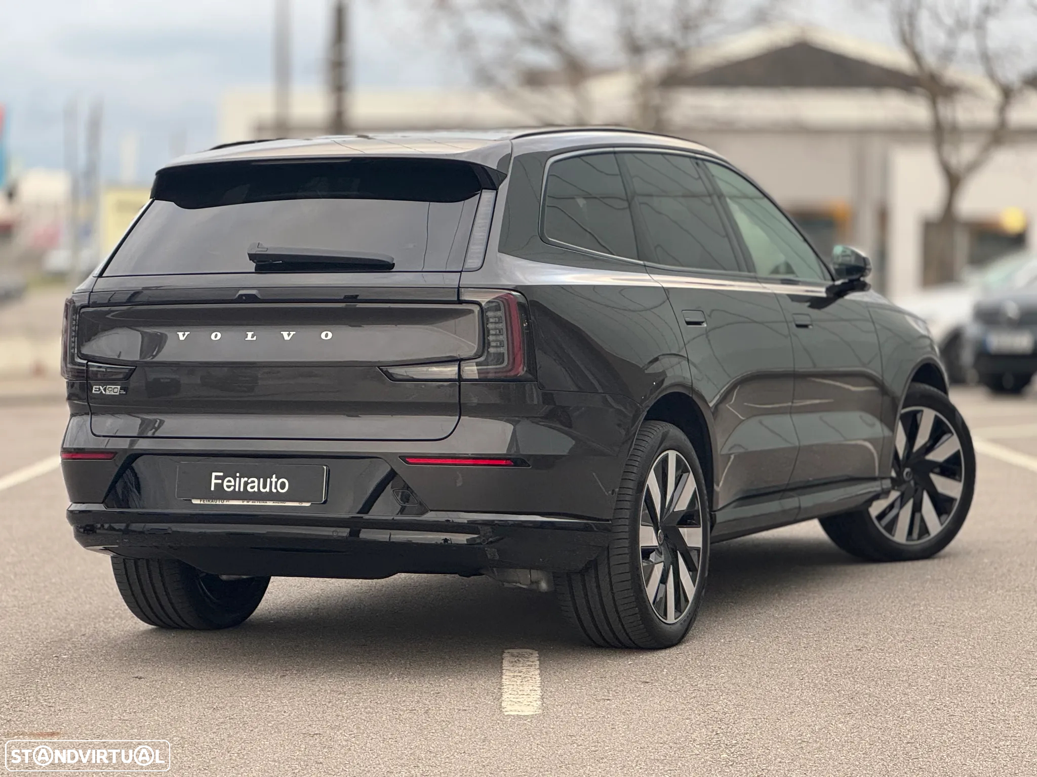 Volvo EX90 111 kWh Twin Motor Ultra - 3