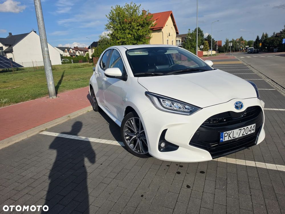 Toyota Yaris Hybrid 1.5 Premiere Edition - 2