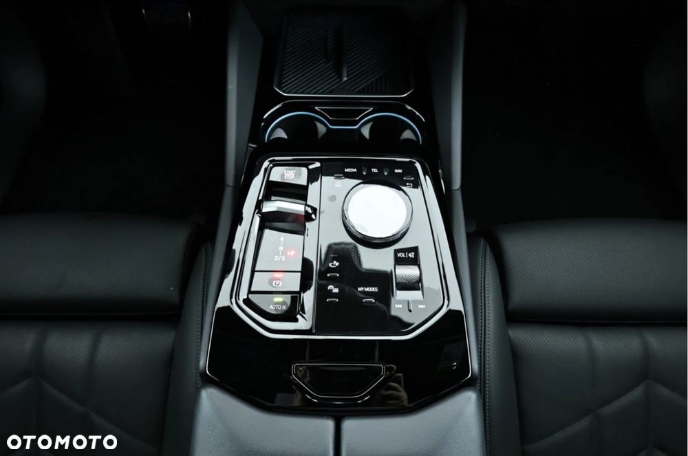 BMW Seria 5 - 21