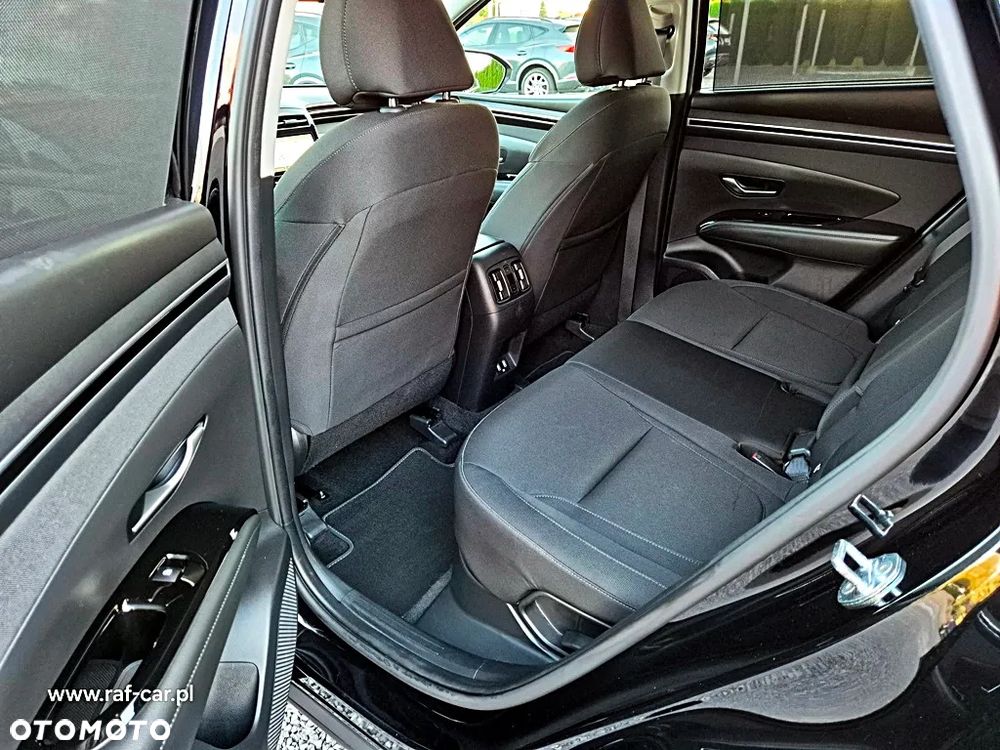 Hyundai Tucson 1.6 T-GDi HEV Executive 2WD - 12