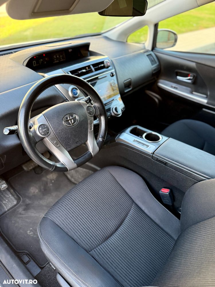 Toyota Prius+ (Hybrid) Comfort - 10