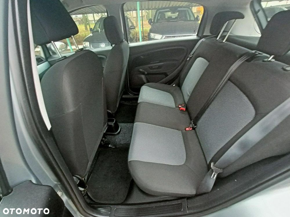 Fiat Grande Punto - 5
