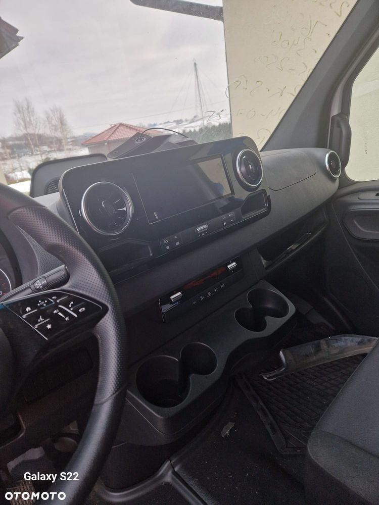 MERCEDES SPRINTER 907 910 NAWIGACJA KOMPLETNA NTG 7 - 1