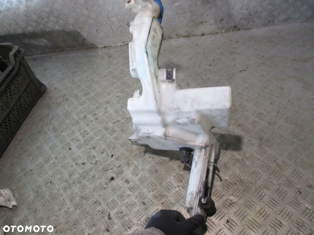 ZBIORNICZEK SPRYSKIWACZY + POMPKA VW PASSAT B6 3C0955453 - 3
