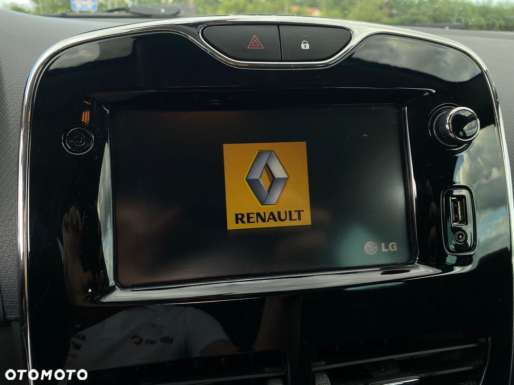 Renault Clio TCe 90 Limited - 17