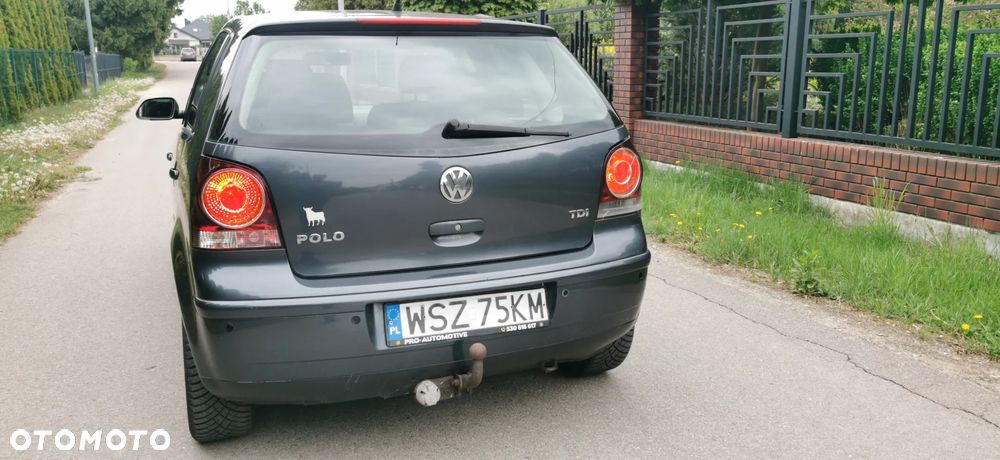 Volkswagen Polo 1.4 TDI Comfortline - 9