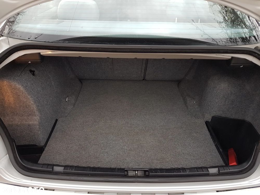BMW Seria 3 - 17