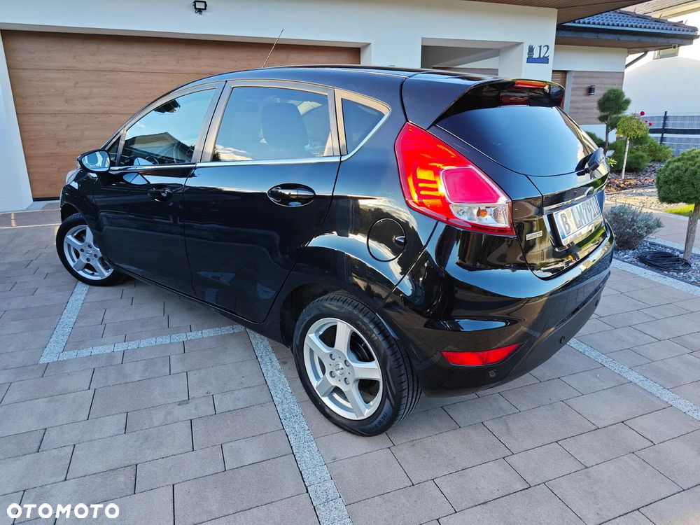 Ford Fiesta - 9