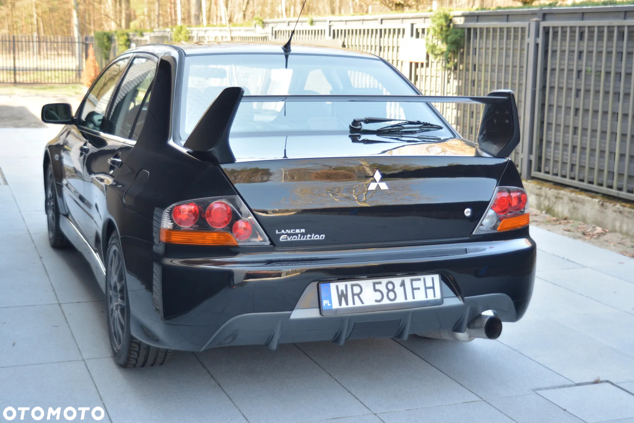 Mitsubishi Lancer Evolution - 9