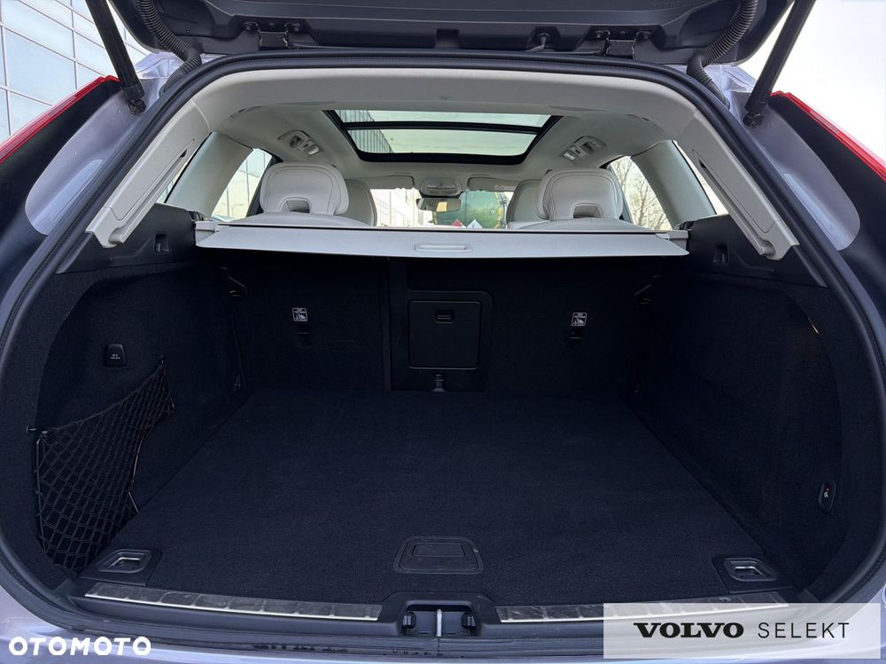 Volvo XC 60 - 32
