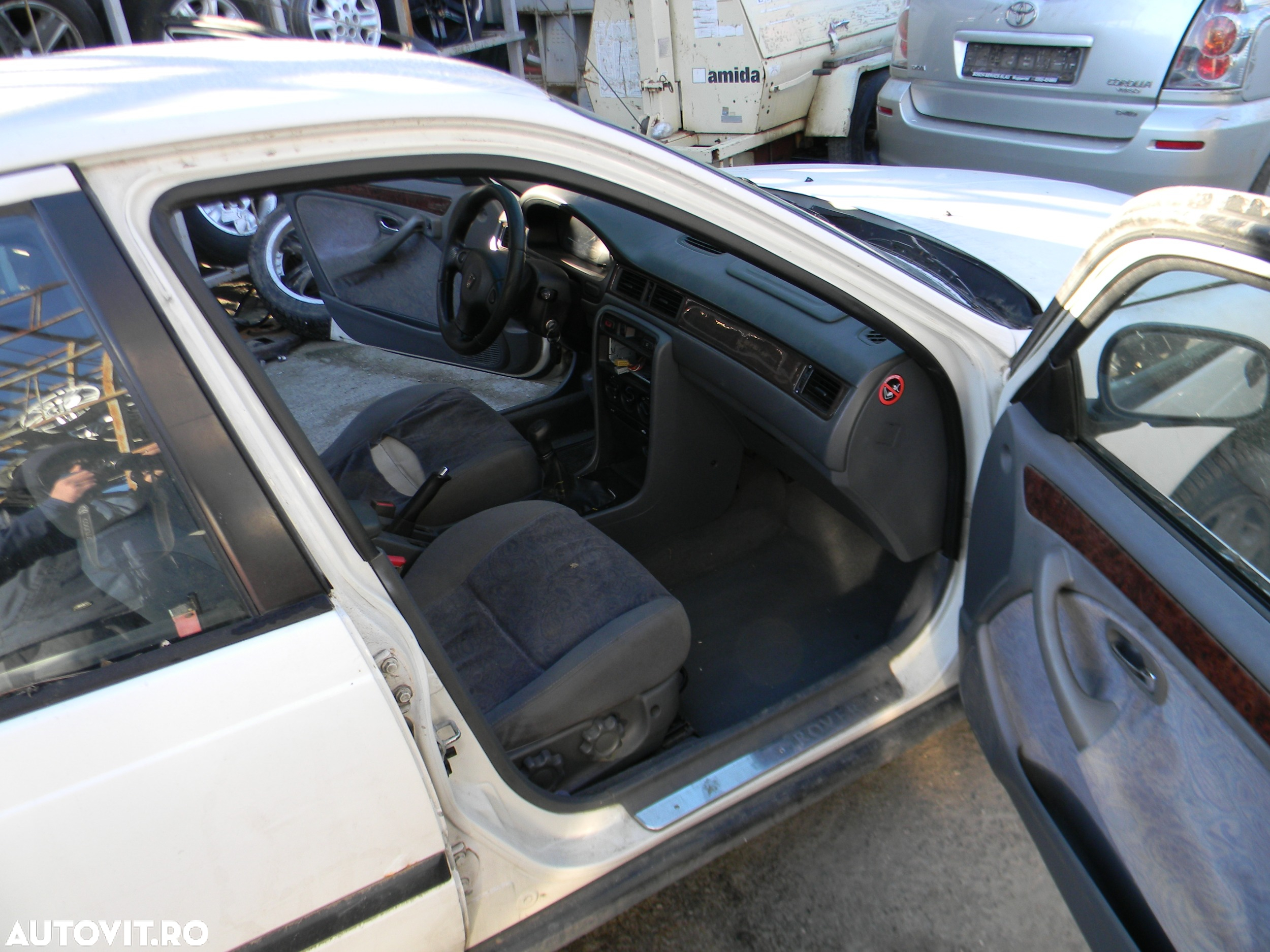 Dezmembrari  Rover 400 hatchback (RT)  1995  > 2000 416 Si Benzina - 24