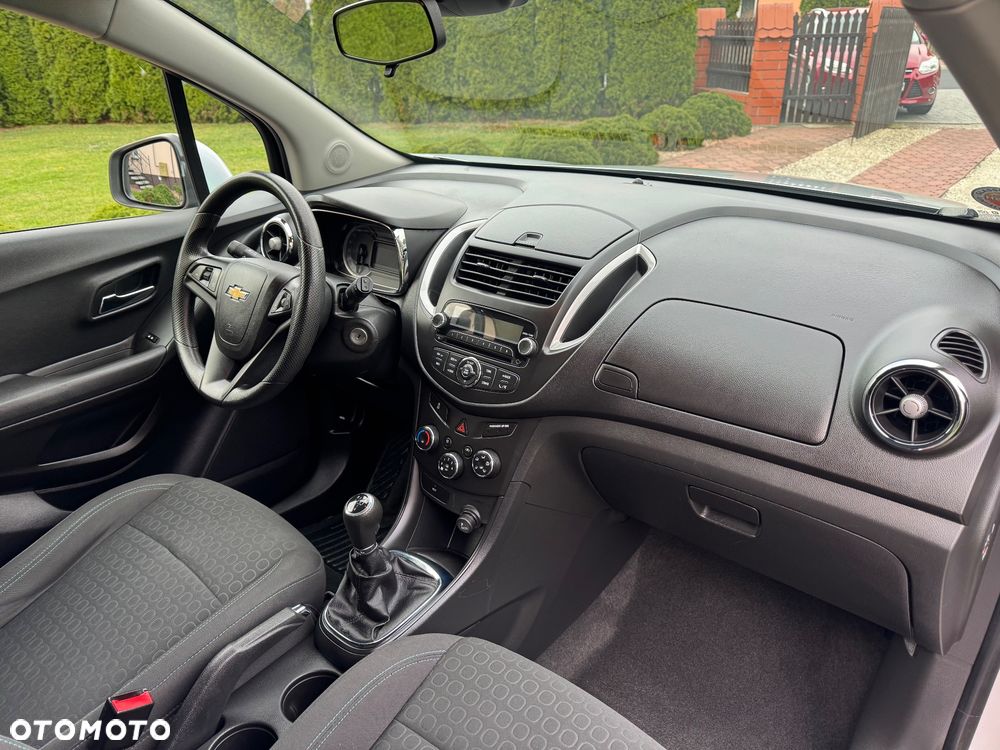 Chevrolet Trax 1.6 LS - 16