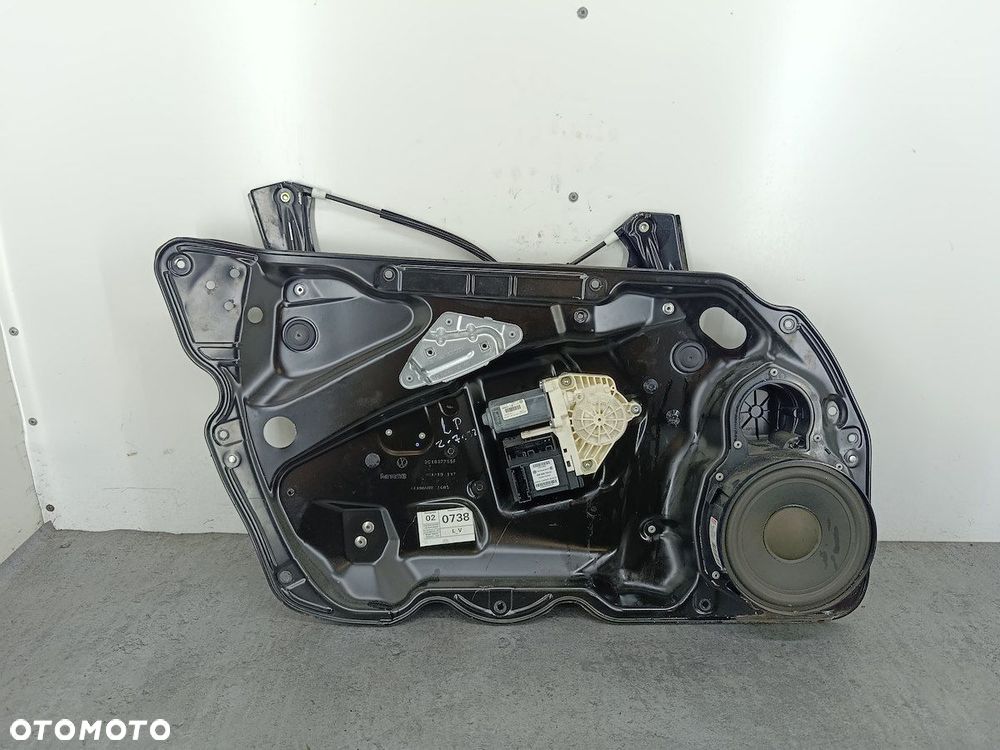 PODNOŚNIK SZYBY LEWY PRZÓD VW PASSAT B6 3C1837755F 1K0959793H 981219107 - 1