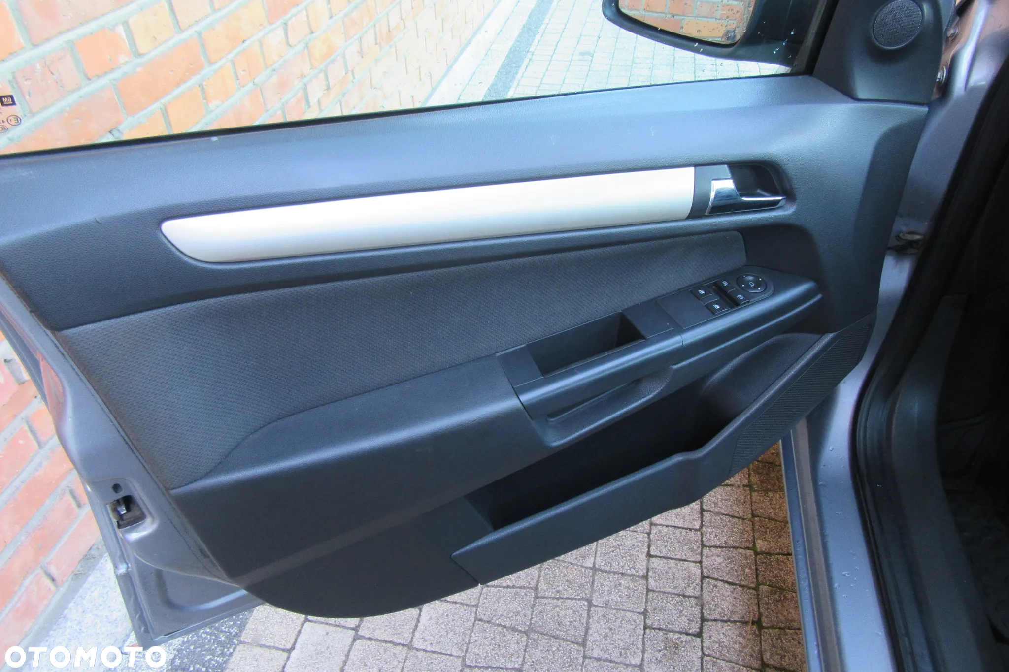 Opel Astra III 1.6 Cosmo - 9