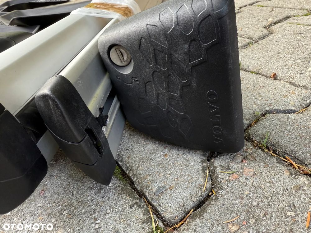 Volvo XC 60 D4 AWD Ocean Race - 24