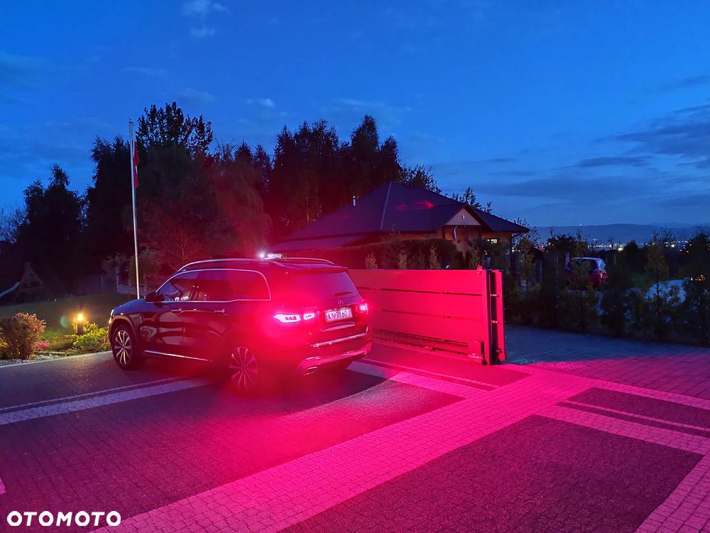 Mercedes-Benz GLB 250 4Matic 8G-DCT Progressive - 15