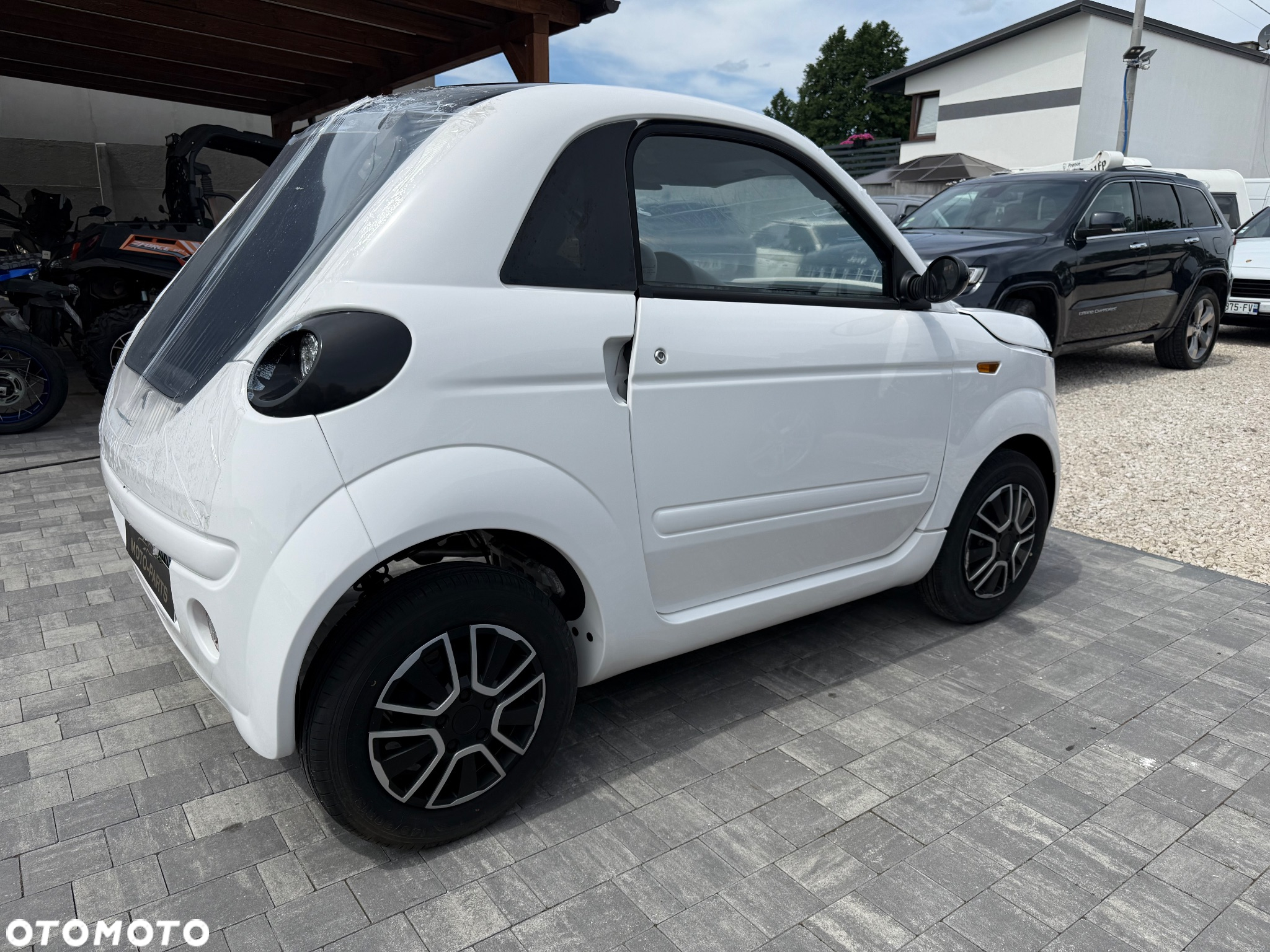 Microcar DUE - 5