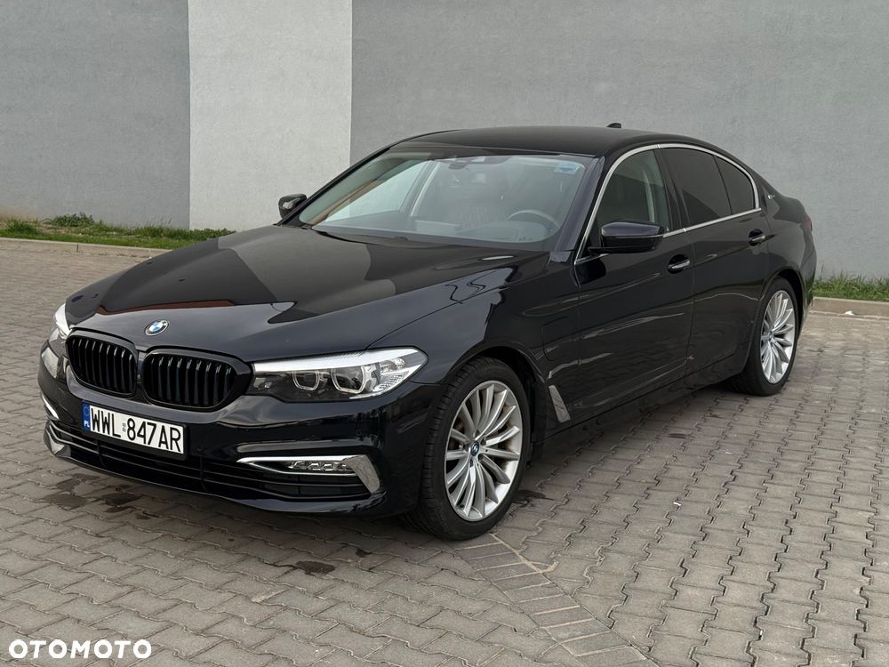 BMW Seria 5 530e iPerformance GPF Sport - 1