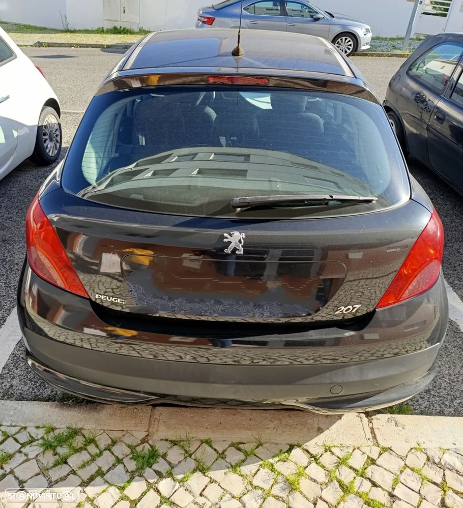Peugeot 207 1.4 HDi Urban - 5