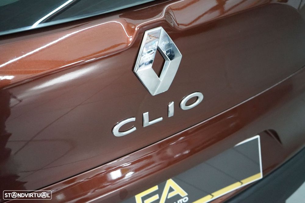 Renault Clio Sport Tourer 1.5 dCi Confort - 13