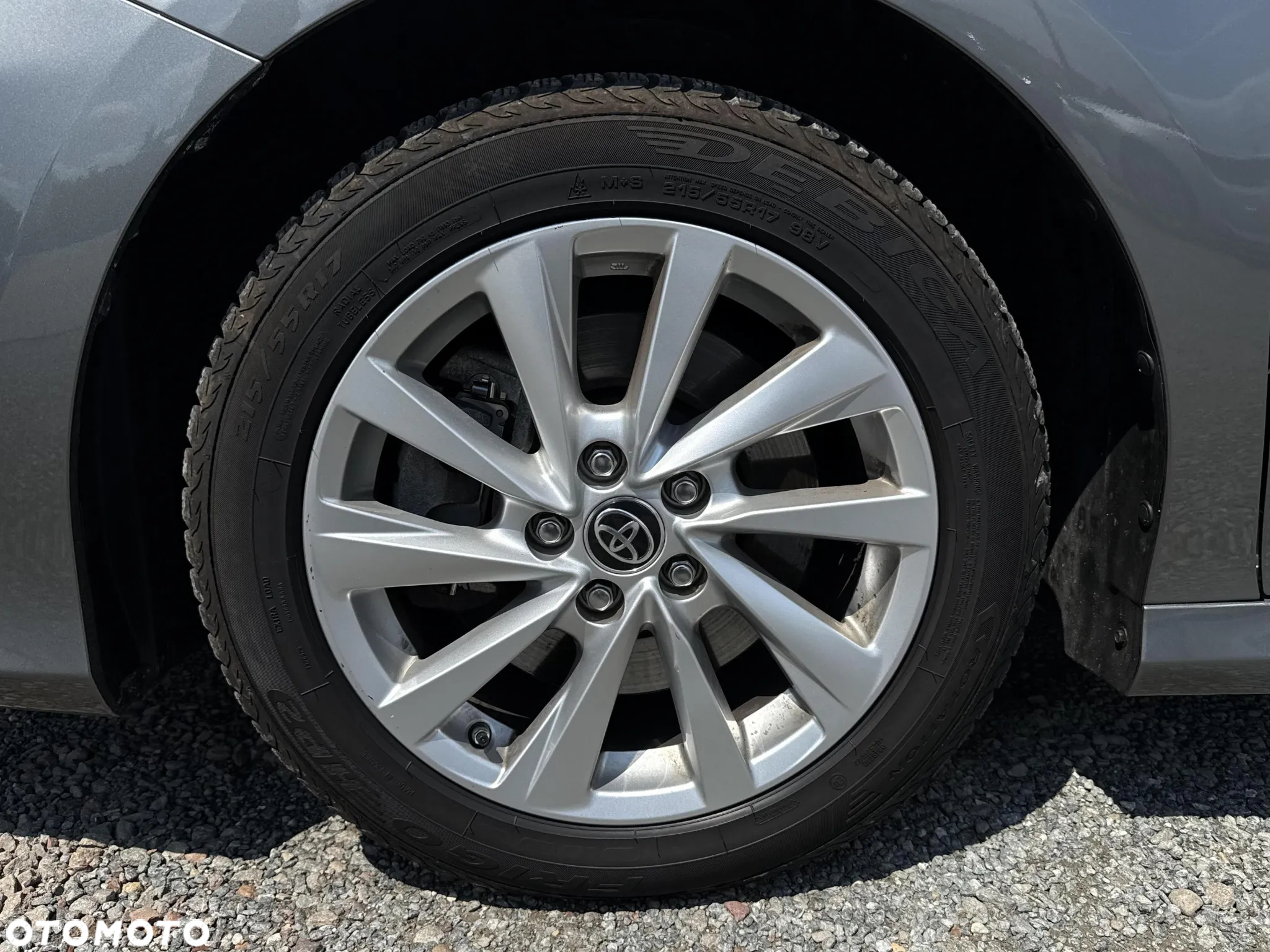 Toyota Camry 2.5 Hybrid Comfort CVT - 19