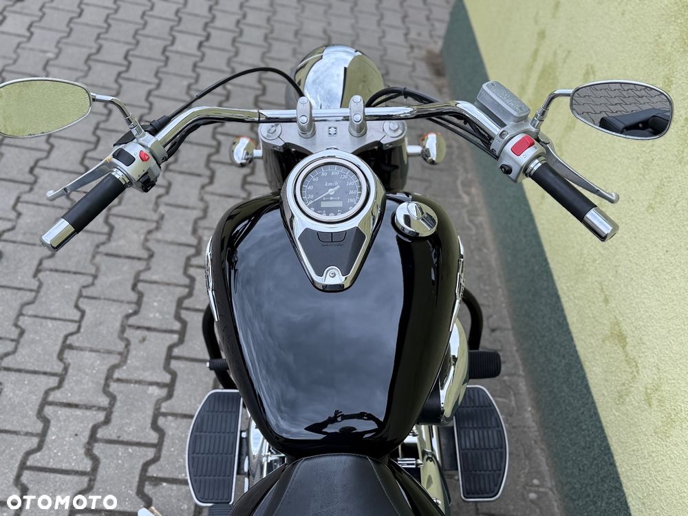 Suzuki VL 800 Volusia - Boulevard C50 - 36