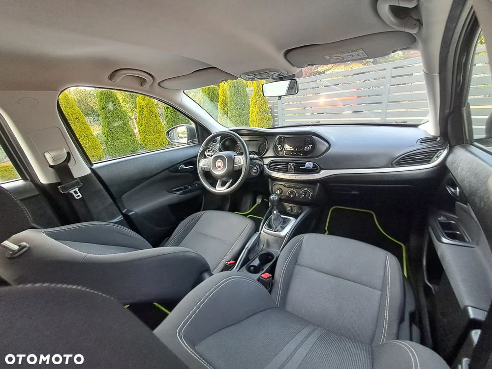 Fiat Tipo 1.4 T-Jet 16v Sport - 6