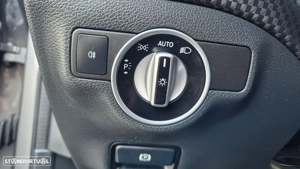 Mercedes-Benz A 180 CDI AMG Line - 16