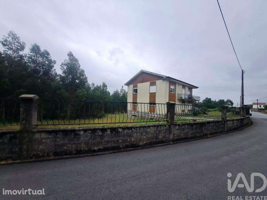 Casa de aldeia T5 em Nogueira, Meixedo e Vilar de Murteda de 150,00 m2 - Grande imagem: 3/26