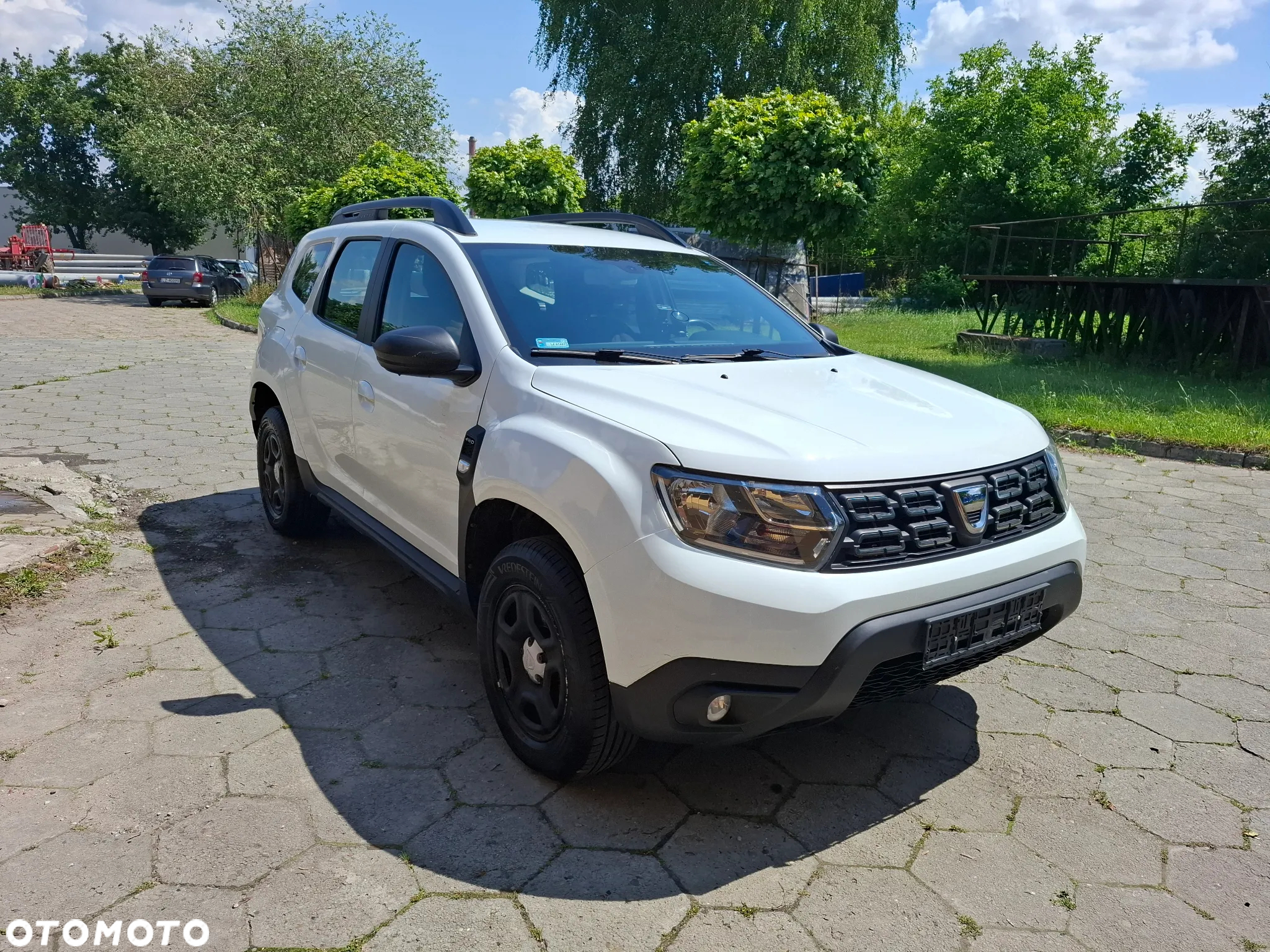 Dacia Duster 1.6 SCe Comfort 4WD - 3
