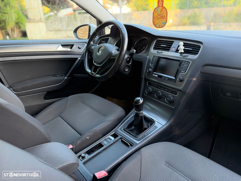 VW Golf 1.6 TDi BlueMotion Comfortline - 8