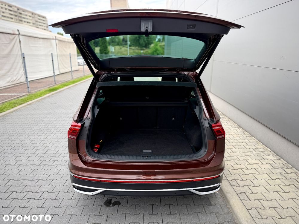 Volkswagen Tiguan 1.5 TSI EVO Elegance DSG - 9