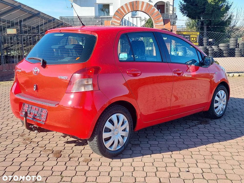 Toyota Yaris 1.4 D-4D Life - 6