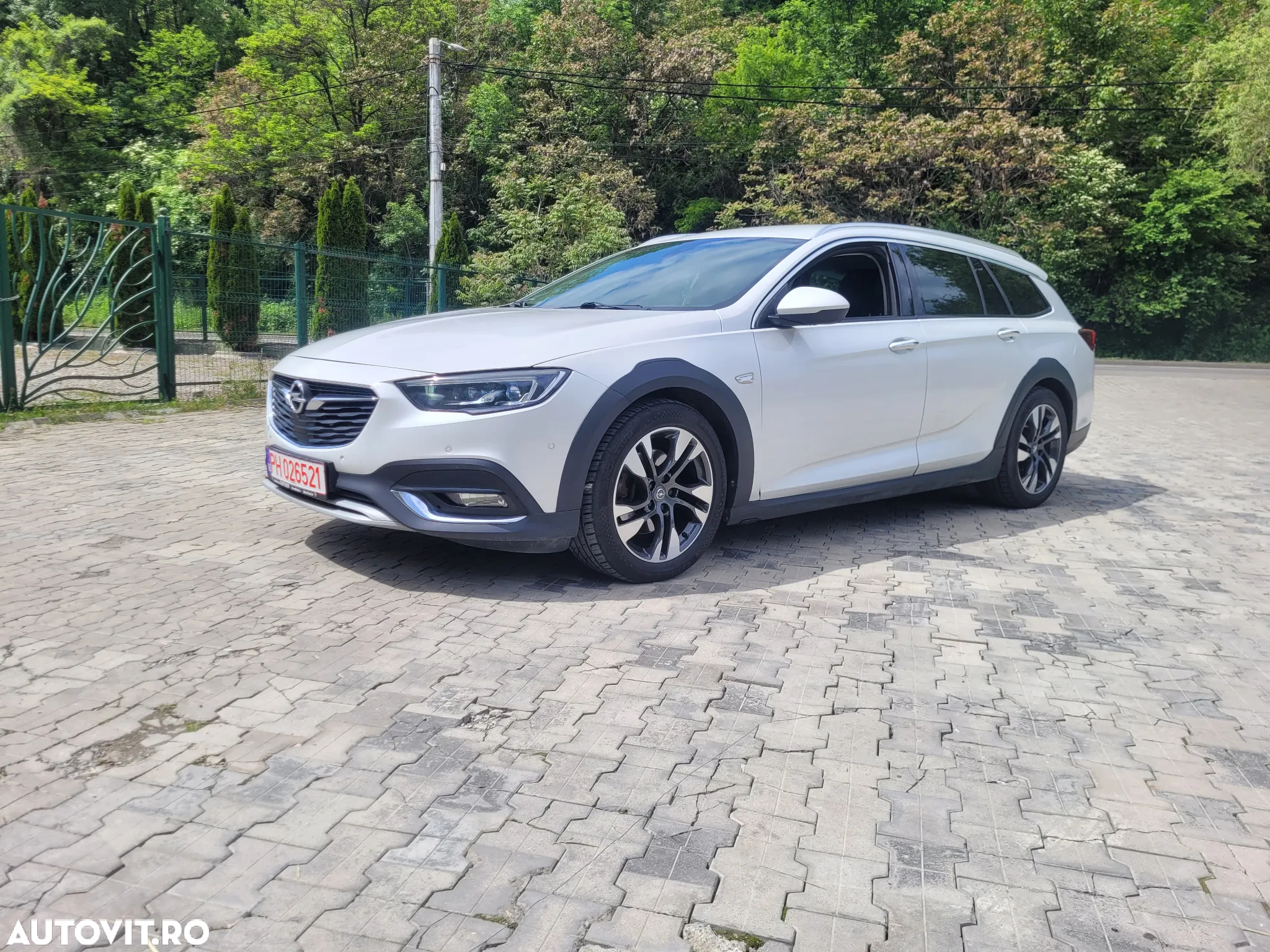 Opel Insignia Grand Sport 2.0 BiTurbo D 4x4 Automatik Ultimate - 16