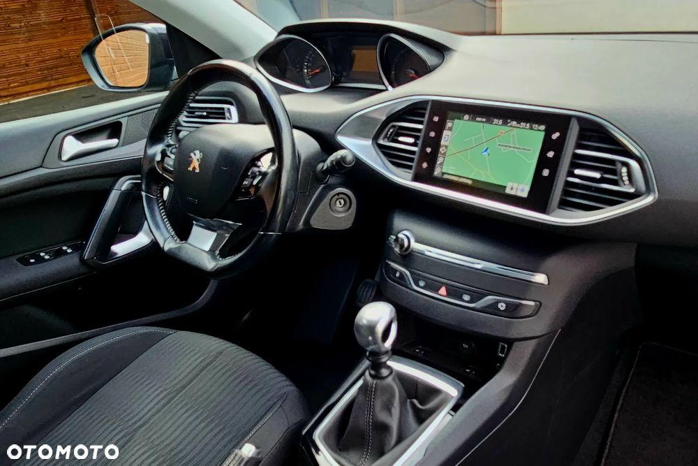 Peugeot 308 BlueHDi 120 Stop & Start Business-Line - 23