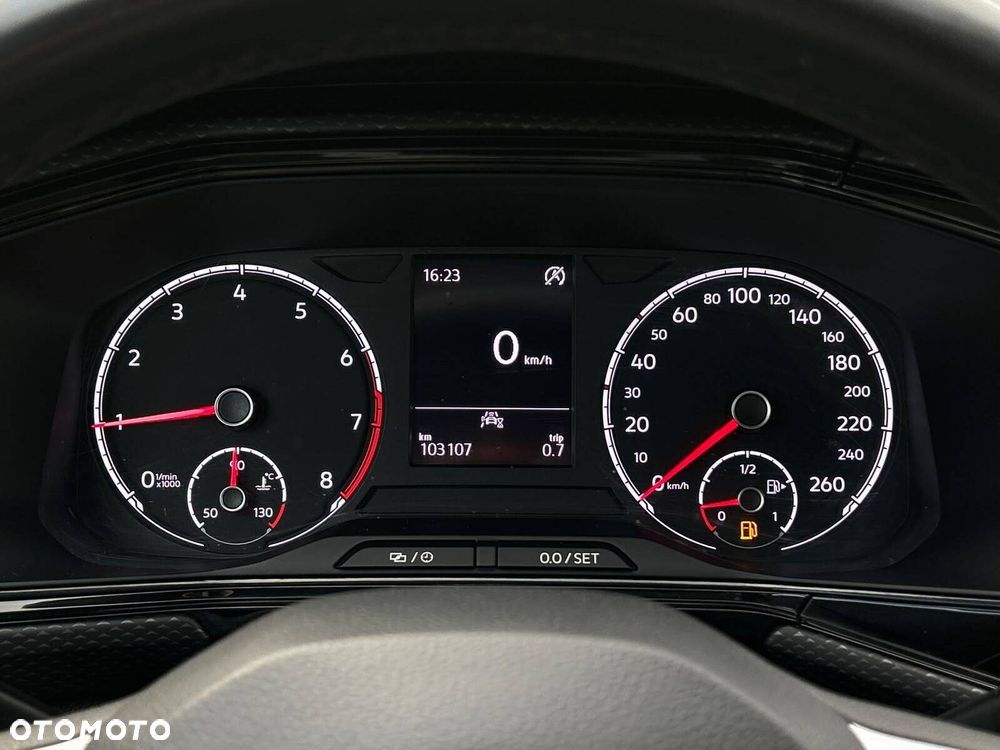 Volkswagen T-Cross 1.0 TSI Life - 23