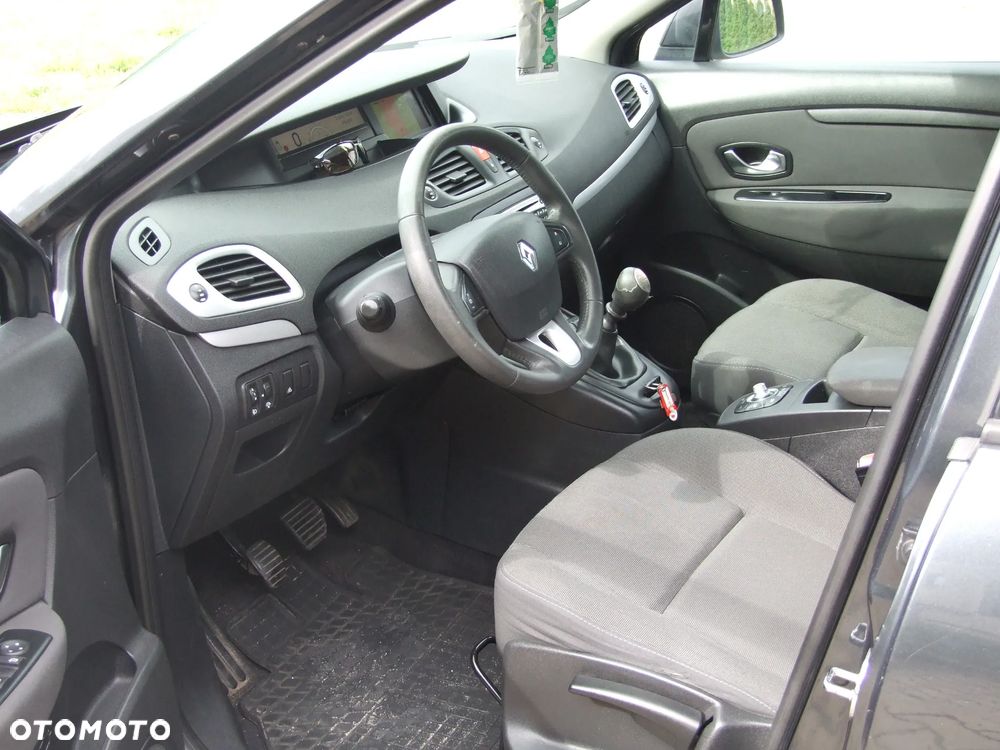 Renault Scenic 1.5 dCi Tech Run - 11