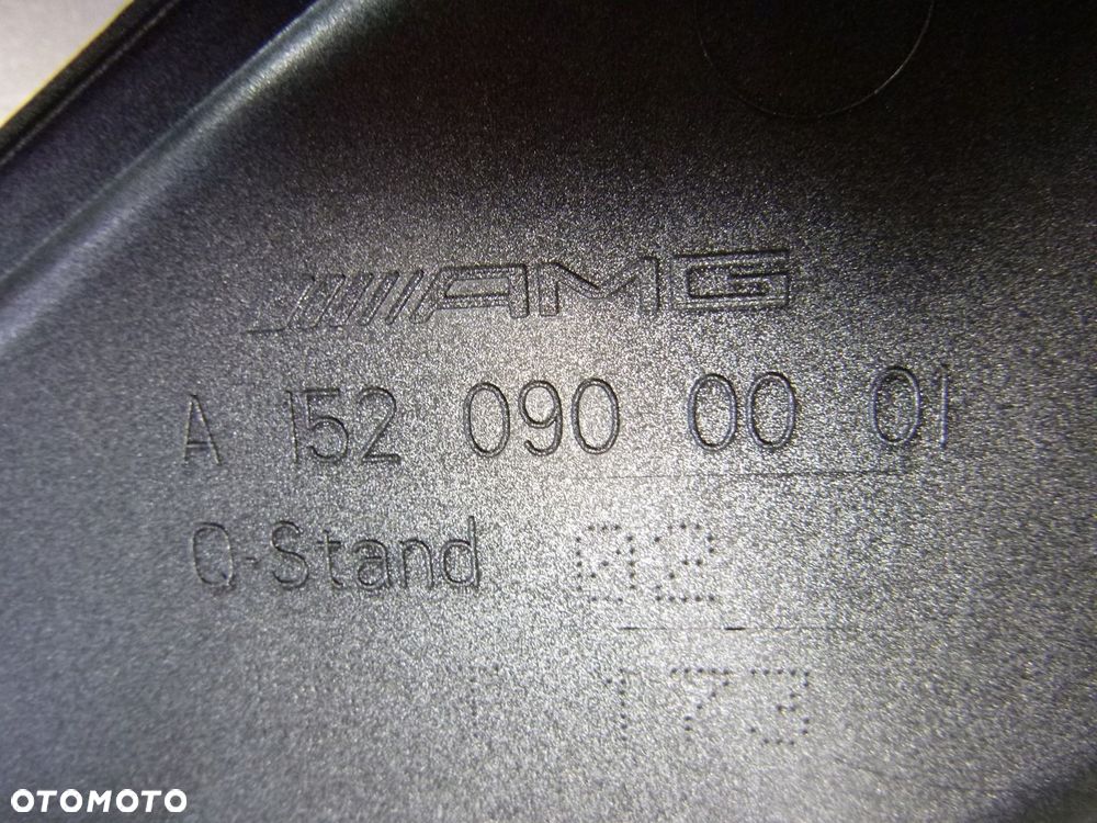 FILTR POWIETRZA POKRYWA SILNIKA AMG A1520900001 - 9
